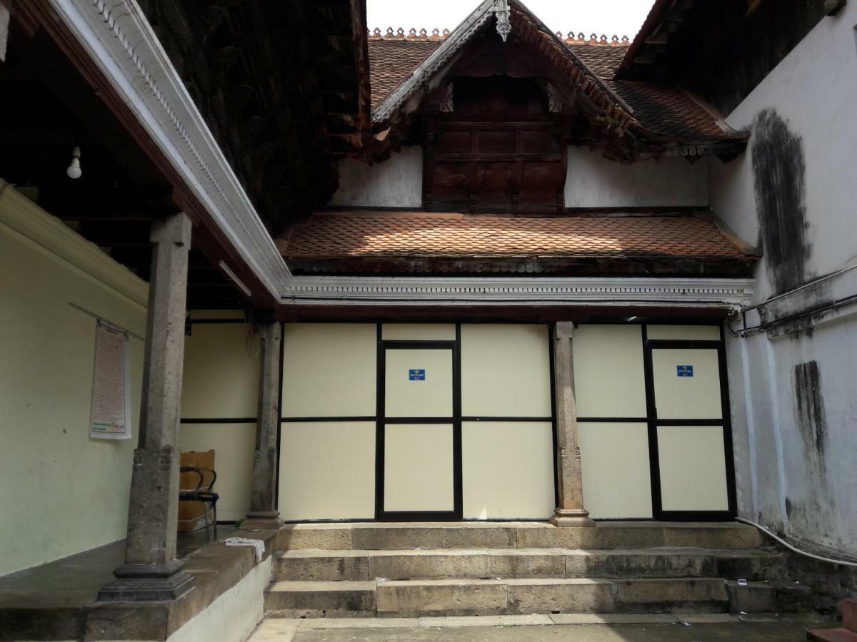 Devasthanam Lodge Thiruvananthapuram Exterior photo