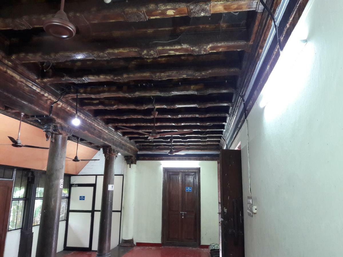 Devasthanam Lodge Thiruvananthapuram Exterior photo